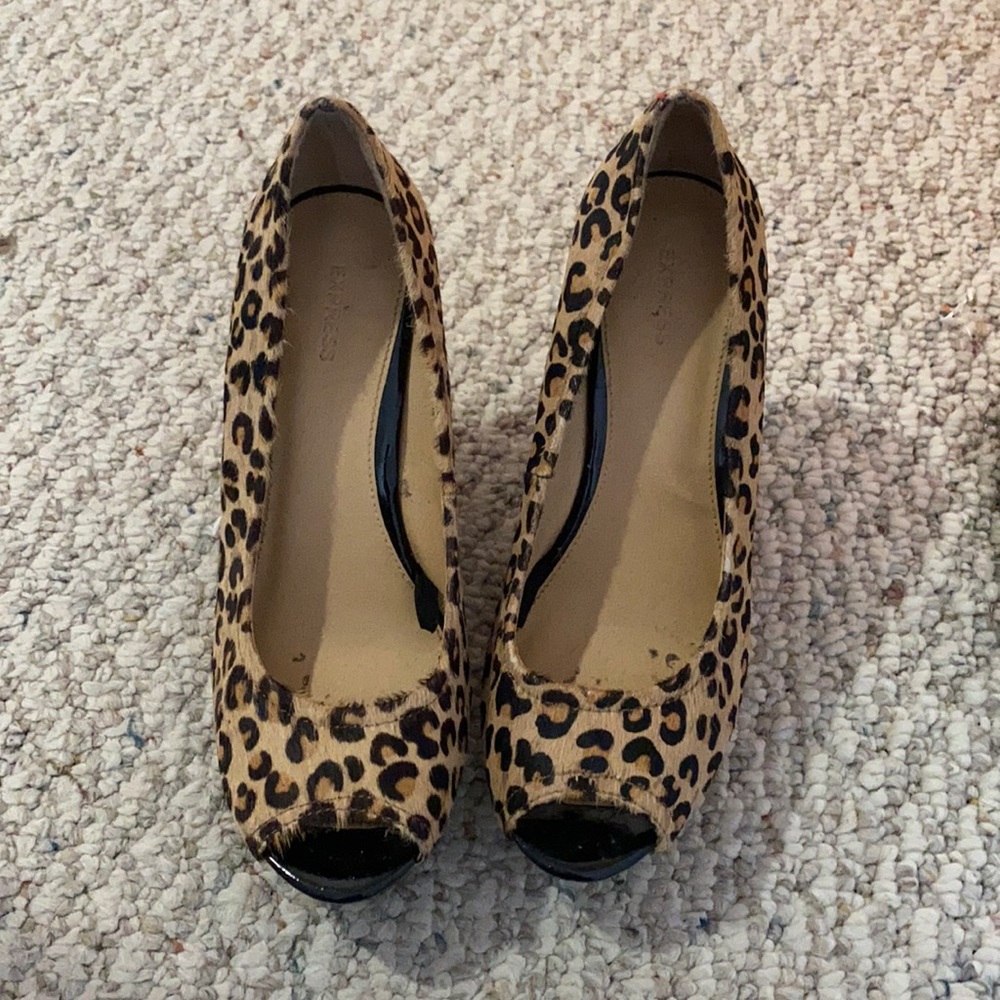 Express Cheetah print heels